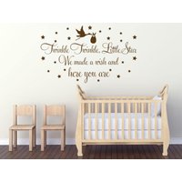 Kinderzimmer Wand Zitat "Twinkle Twinkle Little Star..." Vinyl Transfer Sticker Aufkleber Kinderzimmer Wand Zitat "Twinkle Twinkle Little Star..." Vinyl Transfer Sticker Aufkleber von TheWorldOfWallArt