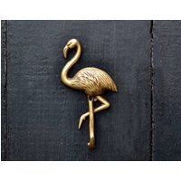 Flamingo Wandhaken Aus Massivem Messing Flamingo Wandhaken Aus Massivem Messing von Thefoundryman