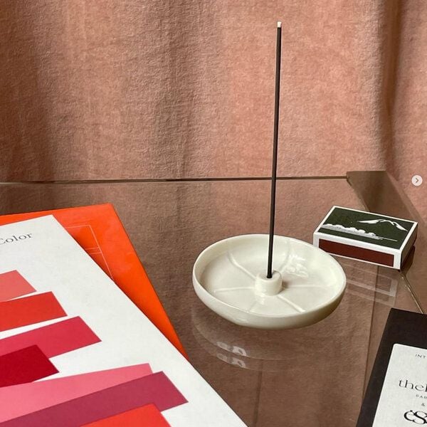 Thelma Paris Räucherstäbchenhalter, Incense Halter Porzellan von Thelma Paris