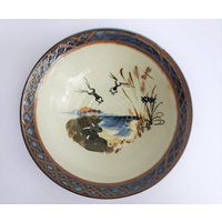 studio Keramik Schale Mit Teich Motiv, Springenden Fröschen Und Libelle - Künstler Signiert von ThereAndBackVintage