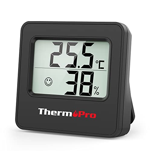 ThermoPro TP157 Mini Hygrometer Thermometer Innen 0.5℃ Präzise Raumthermometer Luftfeuchtigkeitsmesser mit Smiley-Indikator Ideal für Wohnzimmer, Büro, Garage oder Gewächshaus, Schwarz von ThermoPro