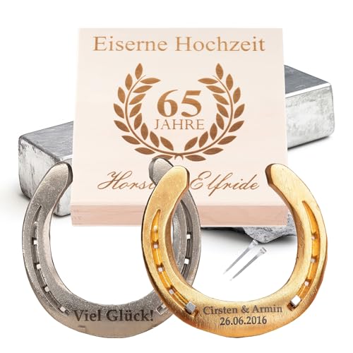 Thiger® Glückshufeisen Eiserne Hochzeit Geschenk mit Gravur | personalisierbar | echtes Hufeisen in gravierter Holzbox mit Lorbeerkranz & 65 | optional vergoldet | Ehejubiläum 65 Jahre von Thiger