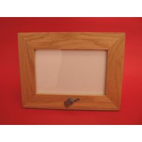 Gitarren-Und Hut-Design Echte Eiche Bilderrahmen 4 "x 6" Mit Hand Gegossen Zinn Motiv Land Und Western Geschenk Gitarren-Und Hut-Design Echte Eiche Bilderrahmen 4 "x 6" Mit Hand Gegossen Zinn Motiv Land Und Western Geschenk von ThimblesnObjectDart