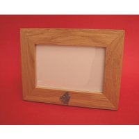 Klavier Design Echte Eiche Bilderrahmen 4 "x 6" Mit Hand Gegossen Zinn Motiv Pianist Musiker Musik Geschenk Klavier Design Echte Eiche Bilderrahmen 4 "x 6" Mit Hand Gegossen Zinn Motiv Pianist Musiker Musik Geschenk von ThimblesnObjectDart