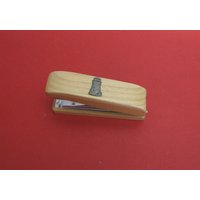 Leuchtturm Ahorn Stapler - Geschenk Maritime Geschenke Vatertagsgeschenk Meer Liebhaber Schreibtisch Top Mama Papa Weihnachtsgeschenk von ThimblesnObjectDart