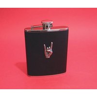 Rock Auf Schwarzem Leder 6 Unzen Flachmann Musik Geschenk Heavy Metal Musiker Rocker Papa Vatertagsgeschenk Hochzeitsgeschenk Für Ihn von ThimblesnObjectDart