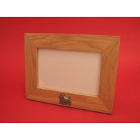 Scottish Terrier Landschaft Echte Eiche Bilderrahmen 4 "x 6" Mit Hand Gegossen Zinn Motiv Muttertag Vatertag Geschenk Scottish Terrier Landschaft Echte Eiche Bilderrahmen 4 "x 6" Mit Hand Gegossen Zinn Motiv Muttertag Vatertag Geschenk von ThimblesnObjectDart
