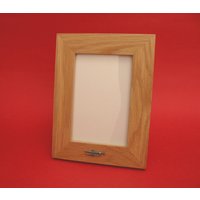 Trompete Design Echt Eiche Bilderrahmen 6 "x 4" Mit Hand Gegossen Zinn Motiv Brass Band Musiker Musik Geschenk von ThimblesnObjectDart
