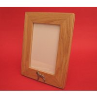 Weimaraner Hundeportrait Echte Eiche Bilderrahmen 15x10cm Mit Handgegossenen Zinn Motiv Muttertag Vatertagsgeschenk von ThimblesnObjectDart