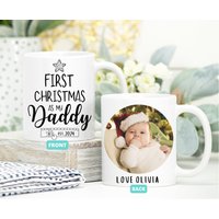 Daddy First Christmas Tasse, Fototasse 1st Weihnachtsgeschenk 2023, Neues Papa Geschenk, Geschenk Für Papa, Fotobecher, Babys Erstes Weihnachten von ThreeQuarks