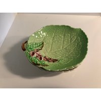 Jahrgang Carlton Ware Fingerhut Auf Grünem Blatt Paar Trinket-Teller von ThriftyFarmMama