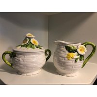 Ostern Tischdekoration Vintage Esd Japan Handbemalt Rustikale Daisy Milchkännchen Und Zucker Schüssel-Set Ostern Tischdekoration Vintage Esd Japan Handbemalt Rustikale Daisy Milchkännchen Und Zucker Schüssel-Set von ThriftyFarmMama
