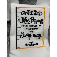 Praktisch Perfekt Besticktes Küchengeschirrtuch von ThrowInATowel
