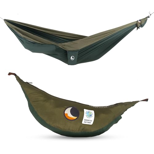 Fair Trade & handgemachte Kingsize 1-2-Personen-Leicht-Hängematte DUNKELGRÜN/ARMEEGRÜN für Reisen, Camping und Alltag, XXL 3,2 * 2,3m, nur 700g, aus Fallschirmseide, Set-Up < 1 min. von Ticket to the Moon