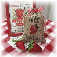Farm Fresh Strawberries Mini-Leinensack Für Gestufte Tabletts, Erdbeeren-Dekor von TieredTrayTreasures
