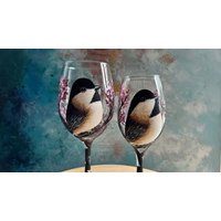 Handbemaltes Weinglas Mit Vogelmotiv Vogel Geschenk von TiffanyArtCanada