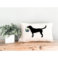 Ostern Hundekissen, Frühlingshundedekor, Labrador-Dekor, Osterdekor, Frühlingsdekor, Ostergeschenk, Labrador Retriever, Dekoratives Kissen Geschenk von TigerCoDesigns