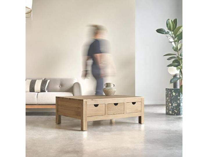 Couchtisch aus massiver Eiche Oliver - Natur - Oak Couchtisch aus massiver Eiche Oliver - Natur - Oak von Tikamoon