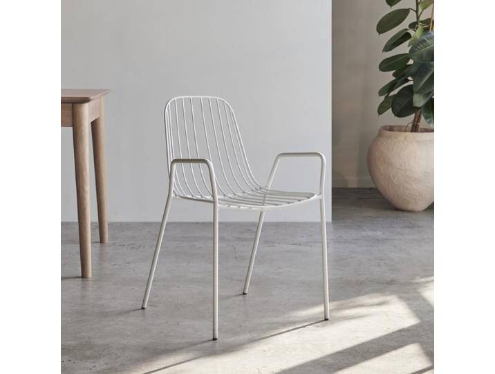 Lehnstuhl aus Metall white - Weiß - Metal Lehnstuhl aus Metall white - Weiß - Metal von Tikamoon