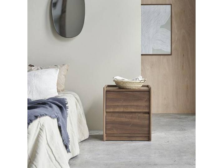 Nachttisch aus massivem Nussbaumholz mit zwei Schubladen Arto - Braun - walnut von Tikamoon