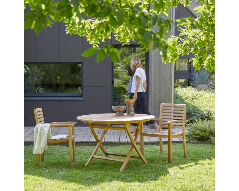 Tikamoon Garten-Essgruppe Andria Outdoor Gartenmöbel Set aus massivem Teak 2 Lehnstühle von Tikamoon