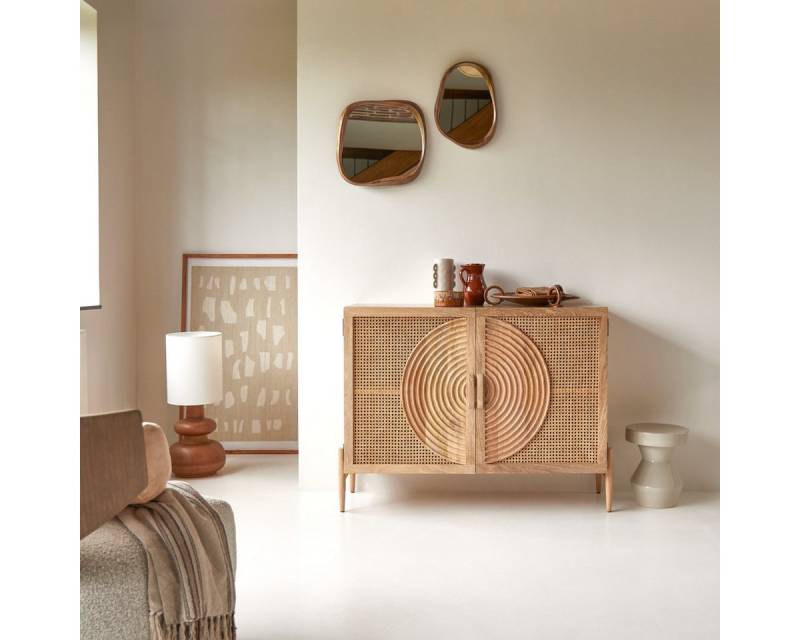 Tikamoon Sideboard Sina Sideboard aus massivem Mangoholz und Rattan 115 cm von Tikamoon