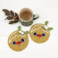 Gehäkelter Untersetzer Weihnachten Ornamente Baumwolle Lebkuchen Mann Spitzendeckchen Urlaub Geschenke Häkeln Tischsets von TikvaBeauties