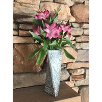 Verdrehte Vase Mit Drachen von TileTripper