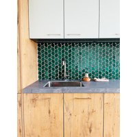 Keramikfliesen Für Küchenrückwand Oder Badezimmerwand - Handgefertigte Keramik in Blattform Smaragdgrüner Farbe 1 M2 Keramikfliesen Für Küchenrückwand Oder Badezimmerwand - Handgefertigte Keramik in Blattform Smaragdgrüner Farbe 1 M2 von Tileme