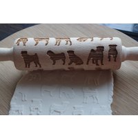 Mini Laser Gravierte Nudelholz Mit Mops von TiliaRollingPins