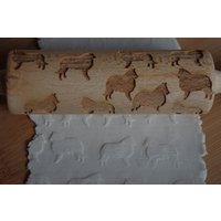 Mini Laser Gravierte Nudelholz Mit Sheltie von TiliaRollingPins