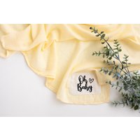 Personalisiertes Swaddle - Creme | Neugeborenen Geschenk Baby Shower Babydecke von TimberTinkersCo