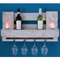 Vintage Weinregal Aus Euro-Paletten Wand Regal Holz Palettenmöbel Rustikal Shabby Chic Weiß Altholz Flaschenregal Küche Industrial Ländlich von TimbertWoodDesign