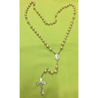 Vintage Faux Schillernde Perle & Silvertone Rosenkranz Madonna Fatima Religiösen von TimeWarpLLC