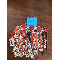 Jahrgang 1970 Swizzle Sticks Cocktail Picks Braun Derby Tourist Souvenir Gruppe Von 10 Trinken Und Barware | Inventory S5 von TimelessTreasuresVCB