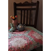 Reduziert Handgefertigt Vintage Handgefertigt Hexagon Patchwork, Neu Zu Einem Patchwork Quilt von Timemachinequilting