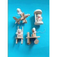 Vintage Miniatur Weihnachtsschmuck Aus Holz - 4Er Set von Timetosellmyvintage