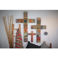 Sale Kirche Wandkreuze Gott Ist Liebe Herz Kreuz Handgemacht Religiöses Spirituelles Symbol Christentum Glasierte Decke Blech Fliese Collage 24 X von TinExpressions