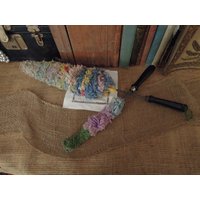 Antikes Paar Lange Heizkörperbürsten/Vintage Rundbürsten Bunte Sammlerbürsten Reinigungswerkzeuge von TinaTreasureTrinkets