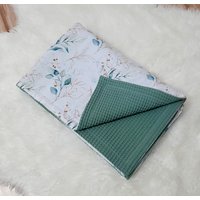 Babydecke Eukalyptus/Kinderdecke 75x100 Gold Sommer Kuscheldecke Waffelpique Grün Decke von TinasCharmelli