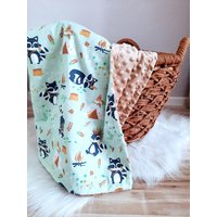 Babydecke Waschbär/Kinderdecke 75x100 Boho Decke Beige Minky Kuscheldecke Grün Sommerdecke von TinasCharmelli