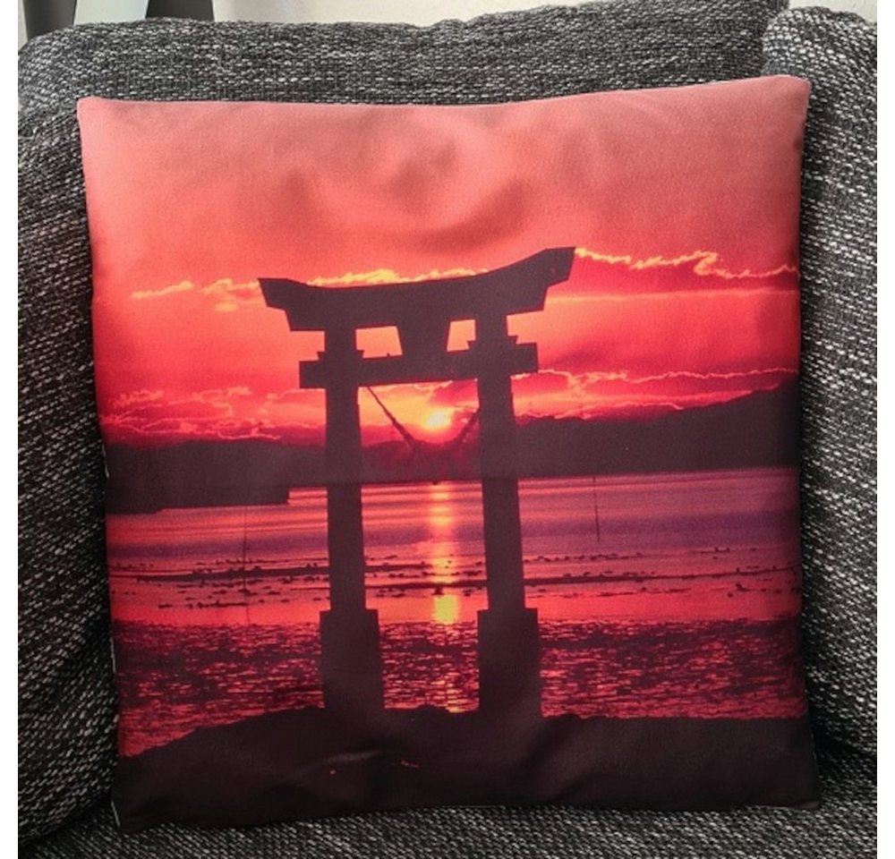 Tinisu Dekokissen Kissenbezug Japan Itsukushima-Schrein bei Sonnenuntergang - 45cmx45cm von Tinisu