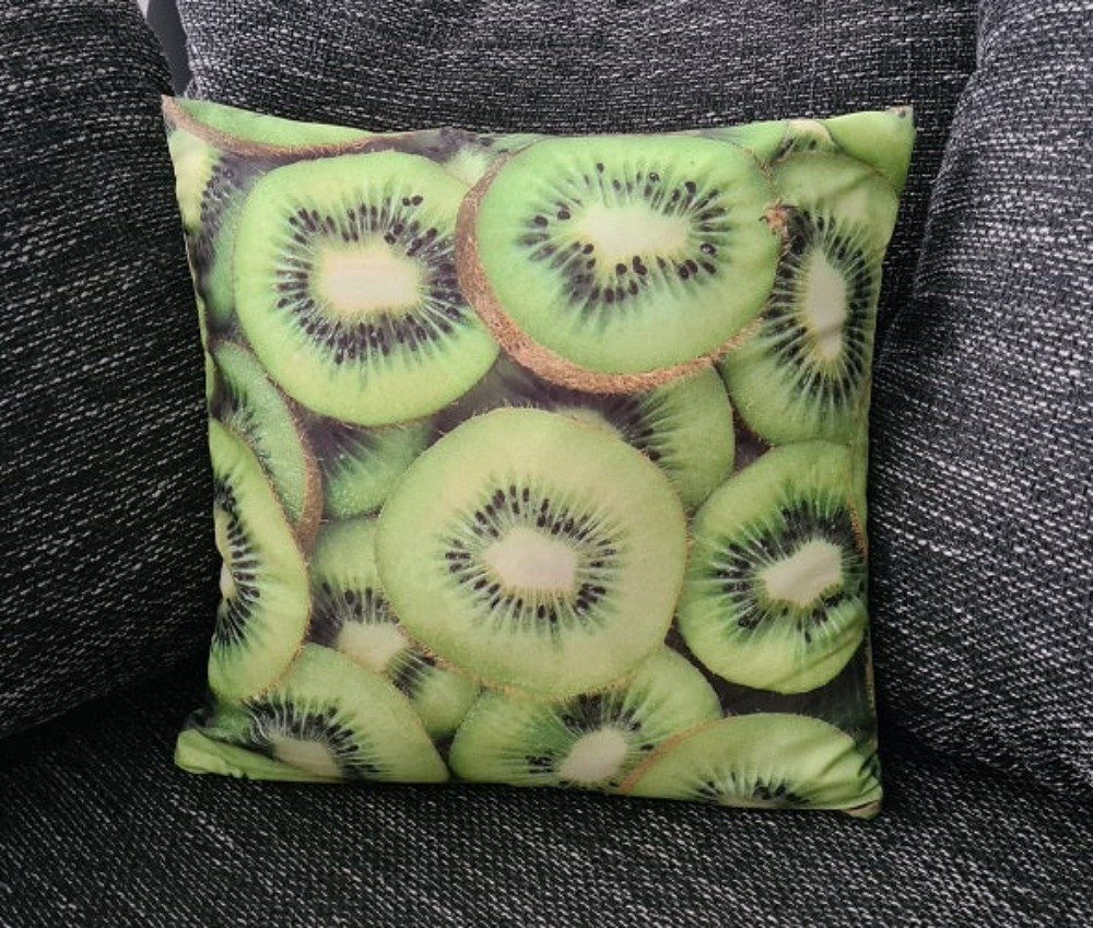 Tinisu Dekokissen Natur/Frucht Kissenbezug: Kiwi - 40cm x 40cm von Tinisu