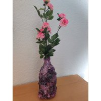 Pinke Vase Im Mixed Media-style von TinkerDreamFactory