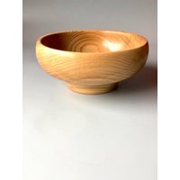 Schöne Runde Holzschüssel Aus Eschenholz/Obstschale Salatschüssel Holz von TinkerVDesigns