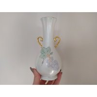Vintage Porzellan Vase/Geprägte Retro Weiße Verzierte Wohndekor Geschenk von TinkyWinkyFindsShop