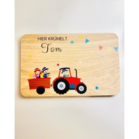 Roter Traktor, Frühstücksbrett, Frühstücksbrett Baby, Geschenk Geburt, Personalisiertes Taufgeschenk, Oranges Tiger von TinyOrangeTiger