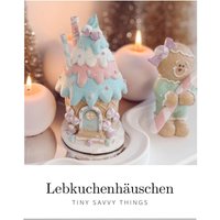 Lebkuchenhaus Deko Pastell, Candy Christmas Haus, Weihnachtsdeko, Rosa Mint Weiß, Zuckerstangenhaus Glitzer, Limited Edition Weihnachten Lebkuchenhaus Deko Pastell, Candy Christmas Haus, Weihnachtsdeko, Rosa Mint Weiß, Zuckerstangenhaus Glitzer, Limited Edition Weihnachten von TinySavvyThings