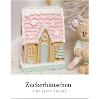 Zuckerhäuschen Deko Pastell, Candy Christmas Haus, Weihnachtsdeko, Rosa Mint Weiß, Zuckerstangenhaus Glitzer, Limited Edition Weihnachten Zuckerhäuschen Deko Pastell, Candy Christmas Haus, Weihnachtsdeko, Rosa Mint Weiß, Zuckerstangenhaus Glitzer, Limited Edition Weihnachten von TinySavvyThings