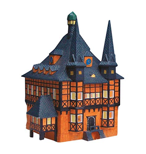 Tipigra Rathaus Wernigerode/Harz Lichthaus Serie Wurm Kg.Teelicht aus Porzellan 17x15x26 cm von Tipigra